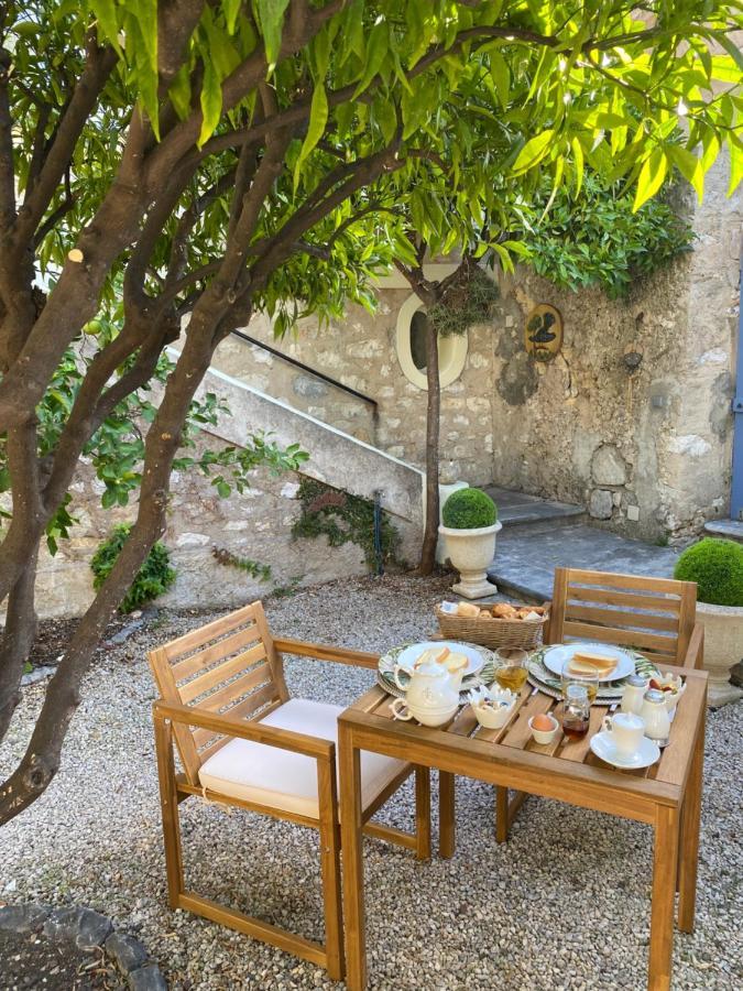 Le Jardin D'Elma Bed & Breakfast Vence Exterior photo